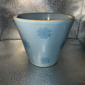VDS Ceramic blue floral planter made in Purtugal 5.5” glossy
